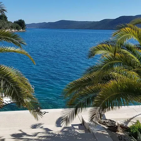 게스트하우스 By The Sea Rava, Dugi Otok - 15880 Rava
