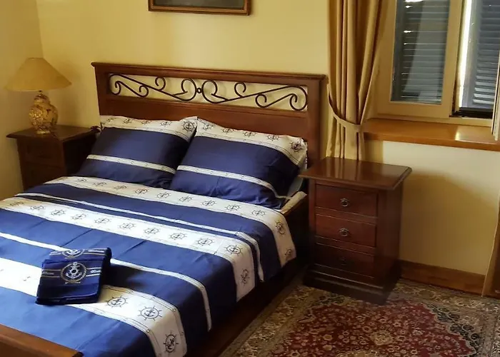 Gostinjska kuća By The Sea Rava, Dugi Otok - 15880 4*